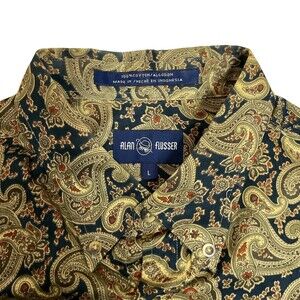 Allen Flusser L Paisley Long Sleeve button down dress shirt - 1 pocket on chest